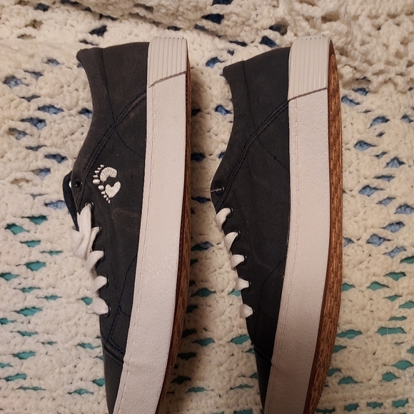 Hang Ten men 81/2 NWT HERMOSA navy shoes - Picture 8 of 10